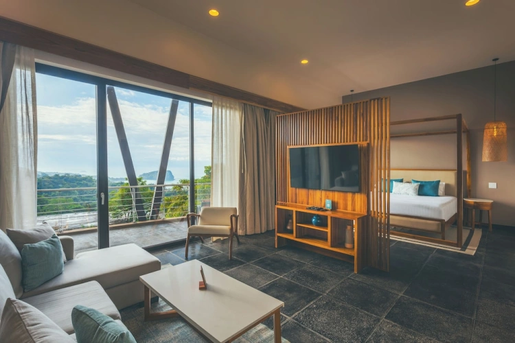 Standard Penthouse room with balcony and with ocean view