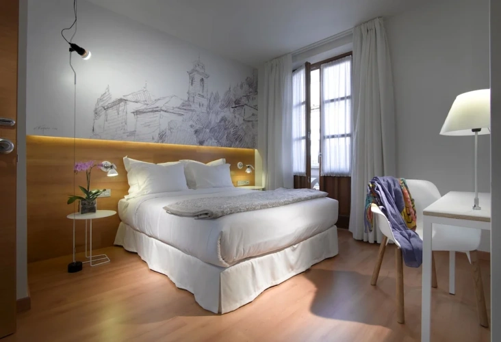Deluxe Double room with balcony