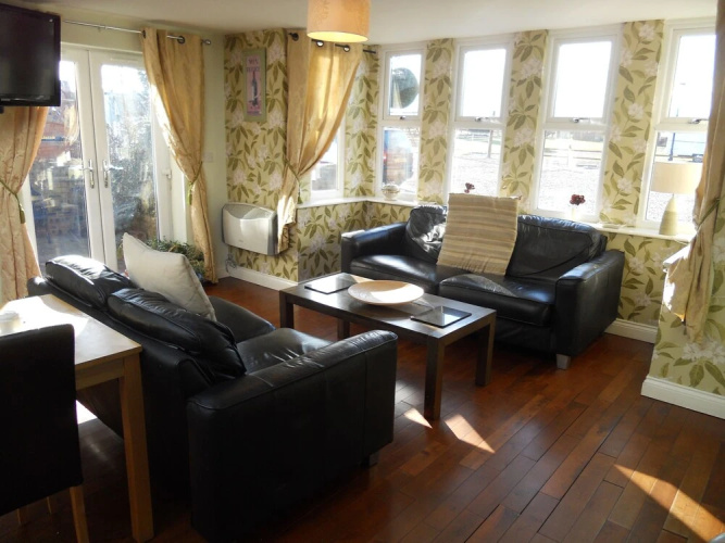 Field View B&B