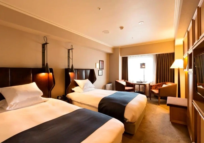 Corner Twin room