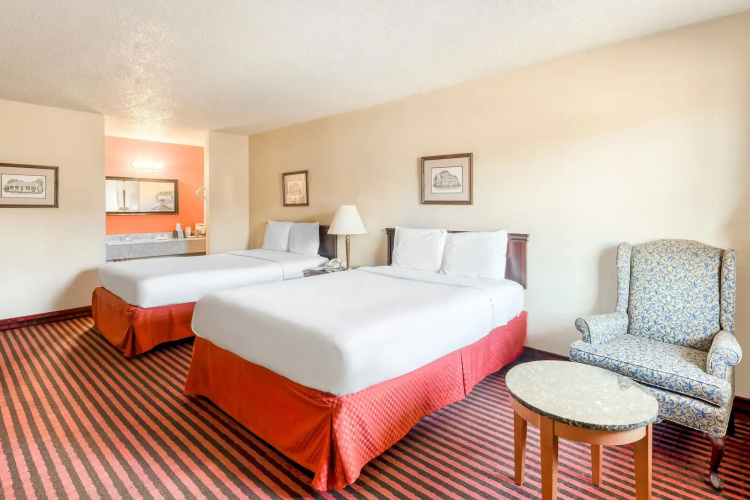 OYO Hotel Jefferson TX Hwy 59