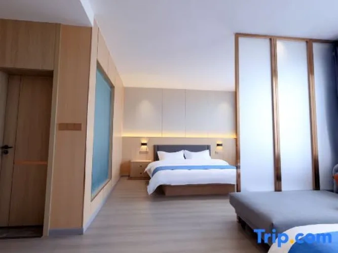 Family Suite with view