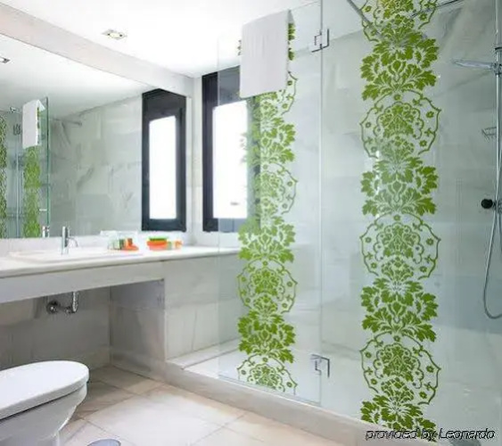 NH Suites Prisma