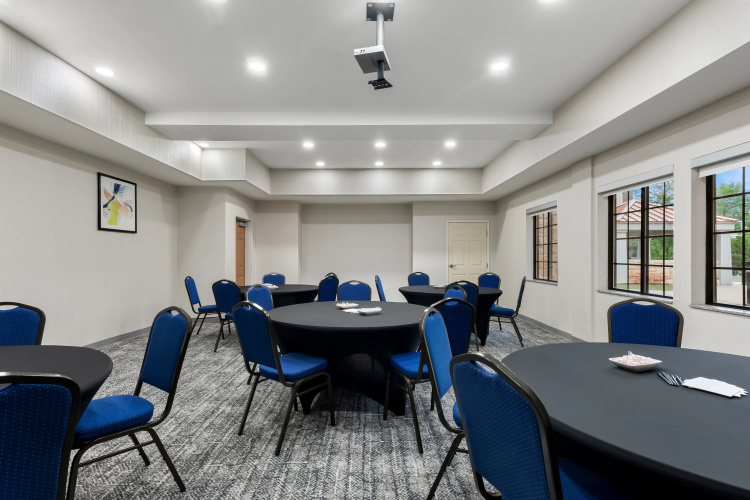 Staybridge Suites Oklahoma City Airport photo 17