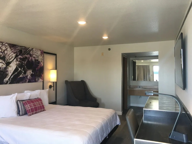 Magnuson Hotel El Paso West