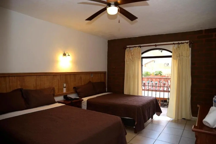 Economy Quadruple room