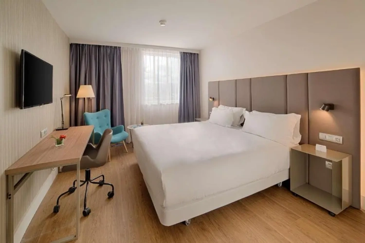 Family Connecting room