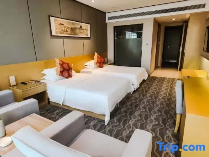 Premier Twin room
