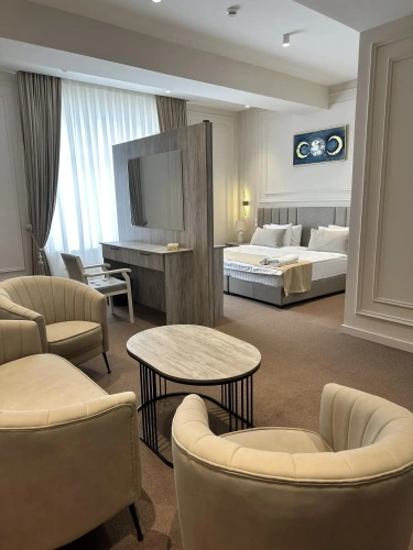 Double Suite