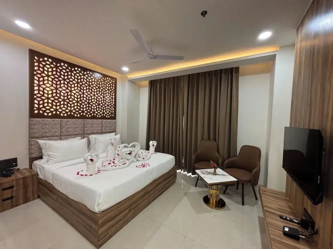Anandi Bhawan by Pandora, Vrindavan