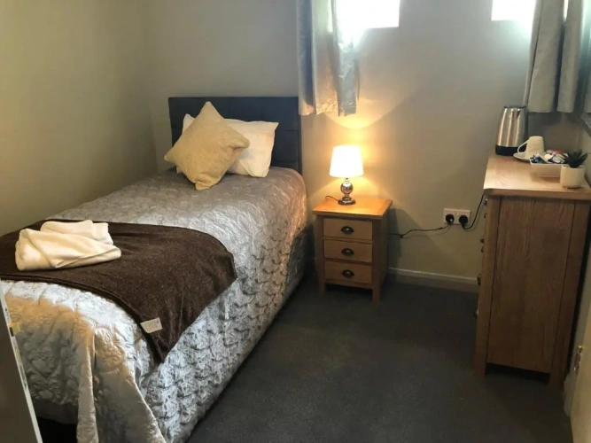 Standard Single room