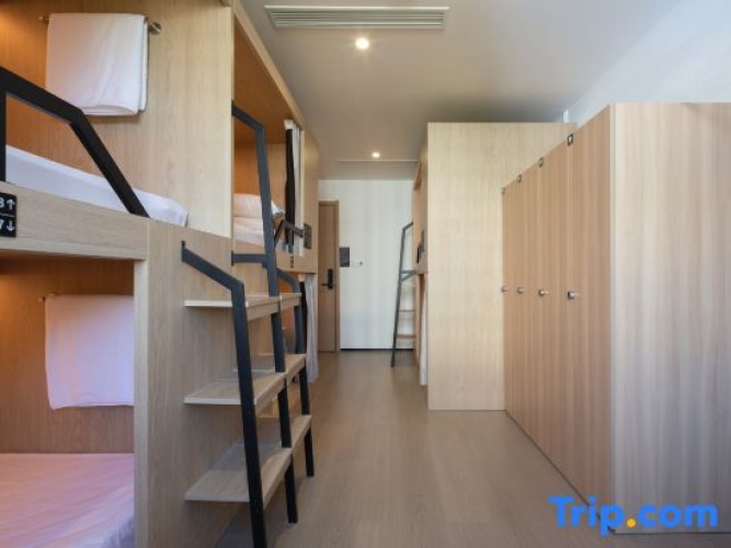 Bed in Dorm (male dorm)