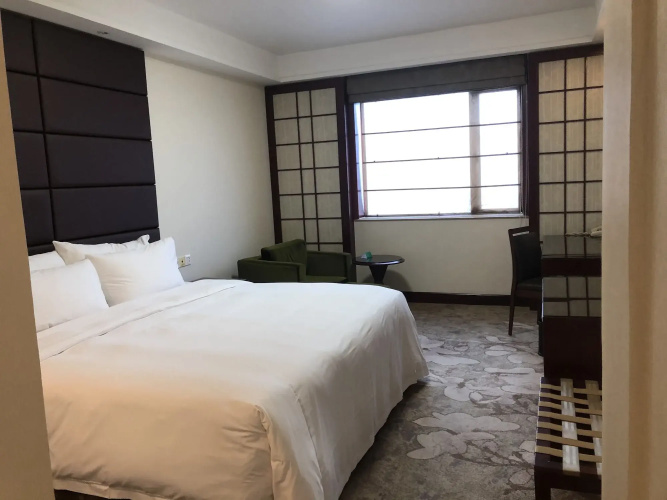 Guangdong Hotel Shanghai