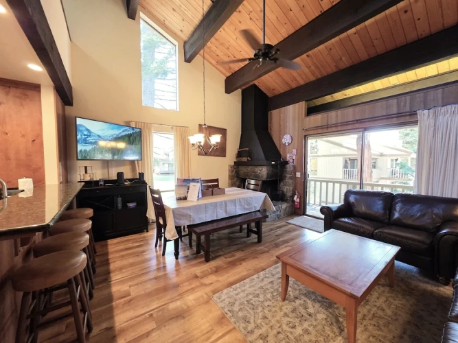 4 Bedrooms Standard room