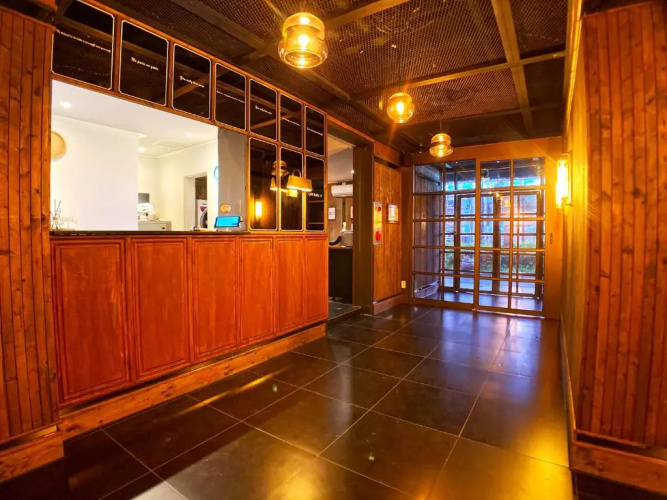 Friends Hotel