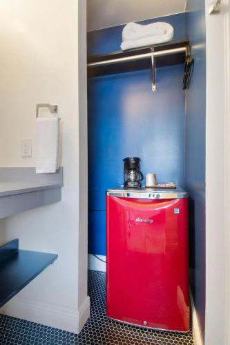 The Ben LouieOver view