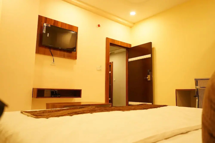 Jmc Hotel The Moon