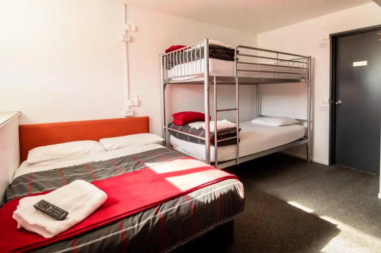 Urbanz - Hostel