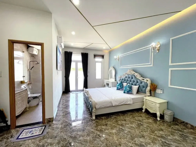 Aroma Luxury Villa
