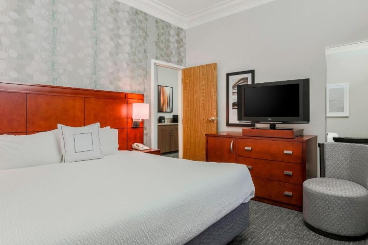 1 Bedroom Double Suite