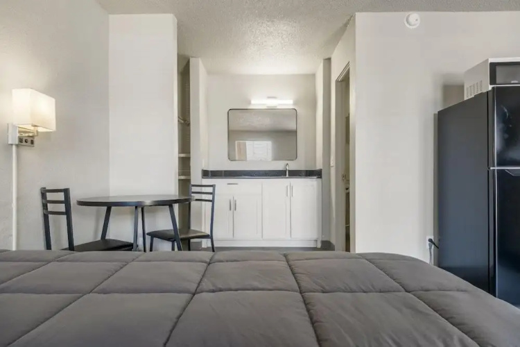 LTA Suites Brookside