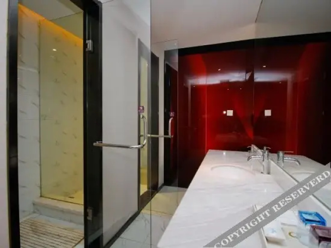 Boyue Business Theme Hotel