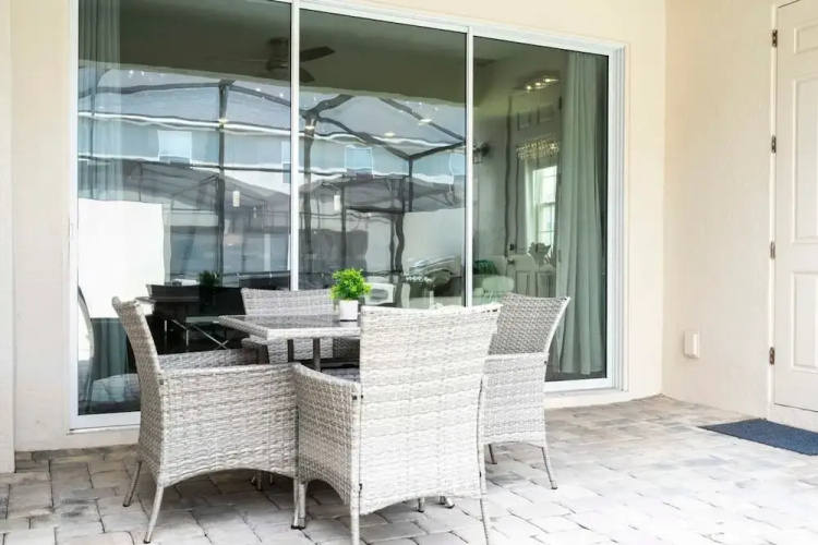 Splendid 5Bd w Pool at Solara Resort 2154