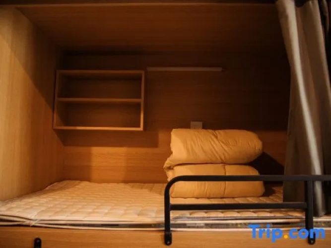 Bed in Dorm (female dorm)