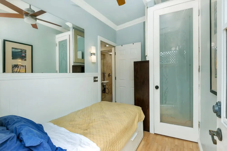 Seashore Bungalow in Carlsbad by RedAwning