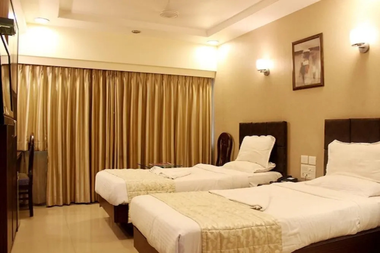 Hotel Grace Residency