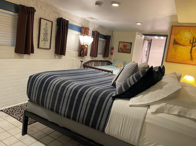 Ray's Bucktown B&B