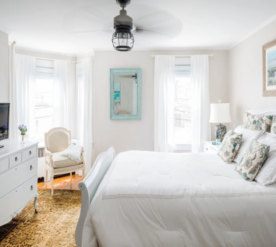 East Bay Bed & Breakfast