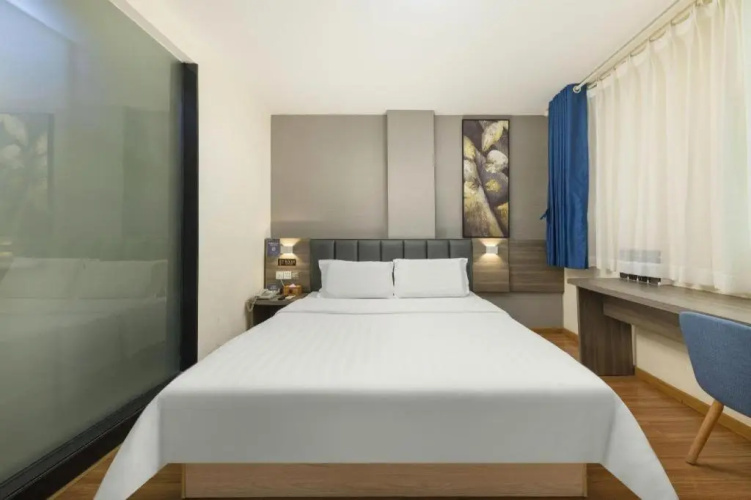 7 Days Inn
