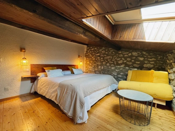 1 Bedroom Standard Duplex room with courtyard view