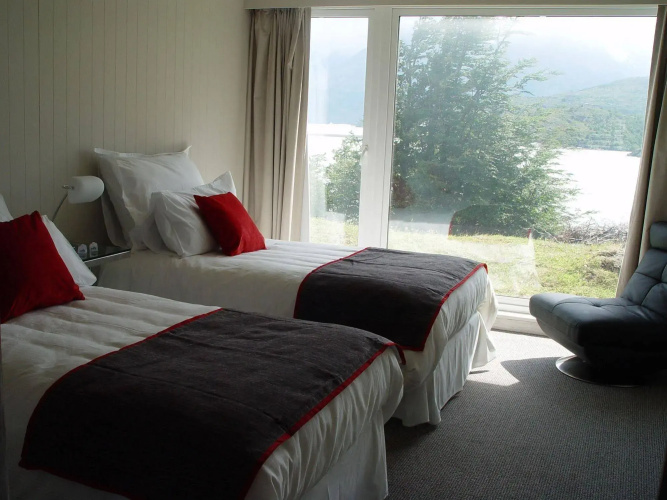 Hotel Lago Grey