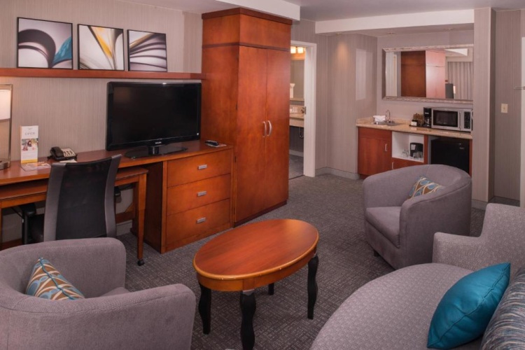 1 Bedroom Double Suite