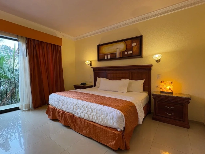 Deluxe Double room with balcony