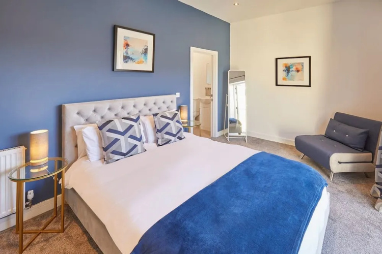 Host Stay West Cliff Retreat