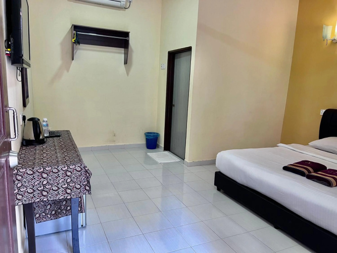 Dhania Motel