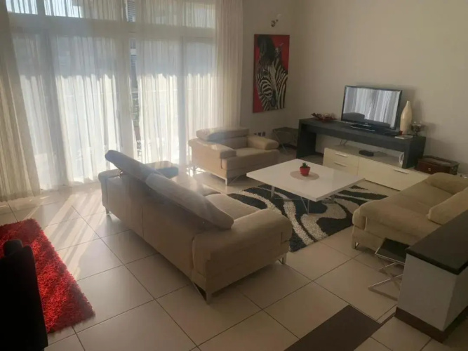 Executive 3 bedroom Apartment Space Available