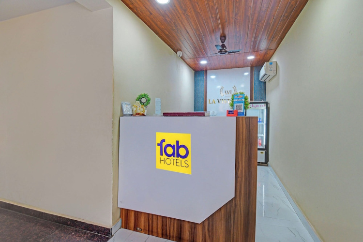 Fabhotel La Vista Inn Grand
