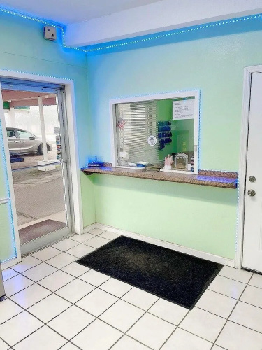 holiday motel