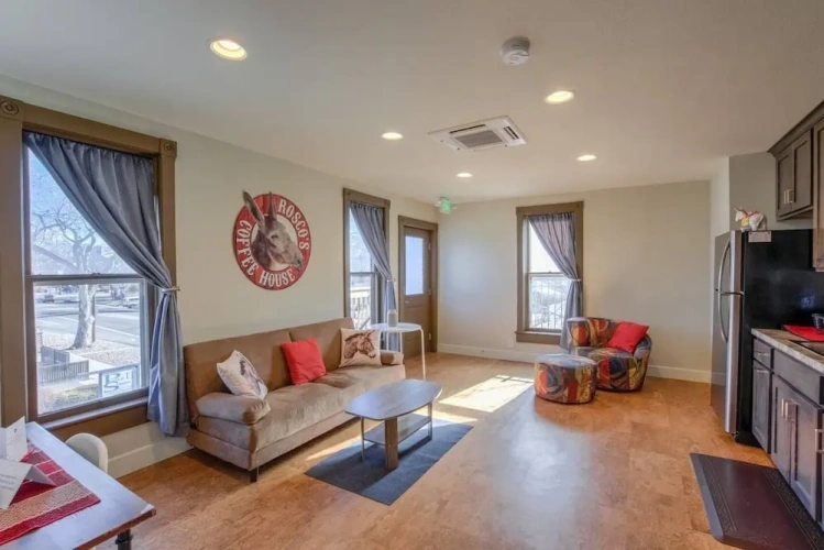 1 Bedroom Apartment with balcony