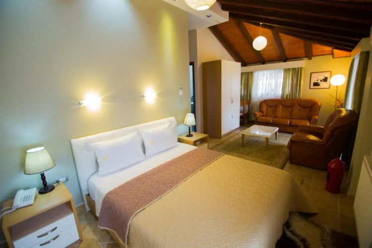 Hotel Dea 2002