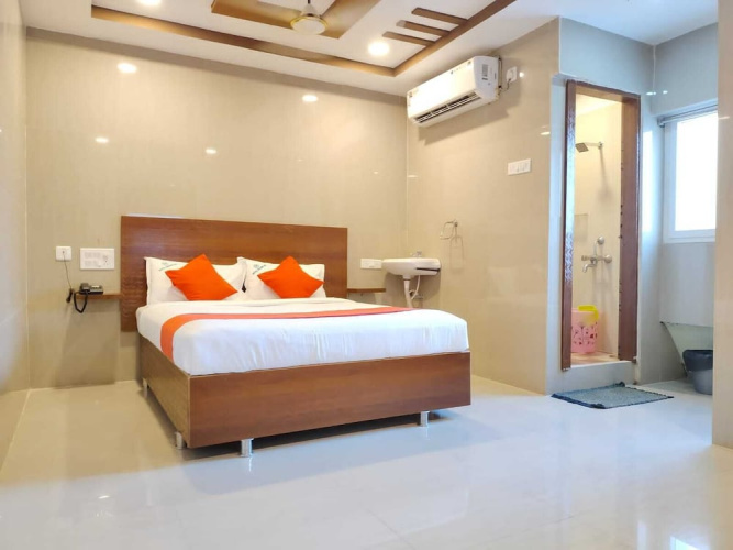 Hotel Grand Inn