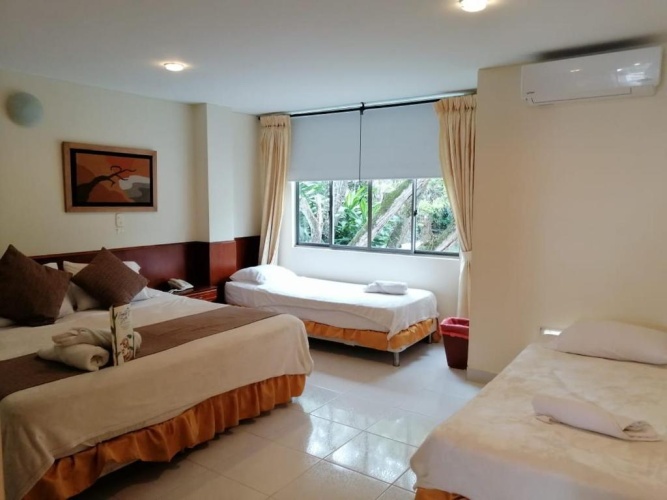 Standard Quadruple room