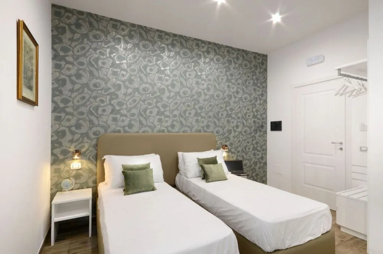 Napoliseason Rooms and Breakfast