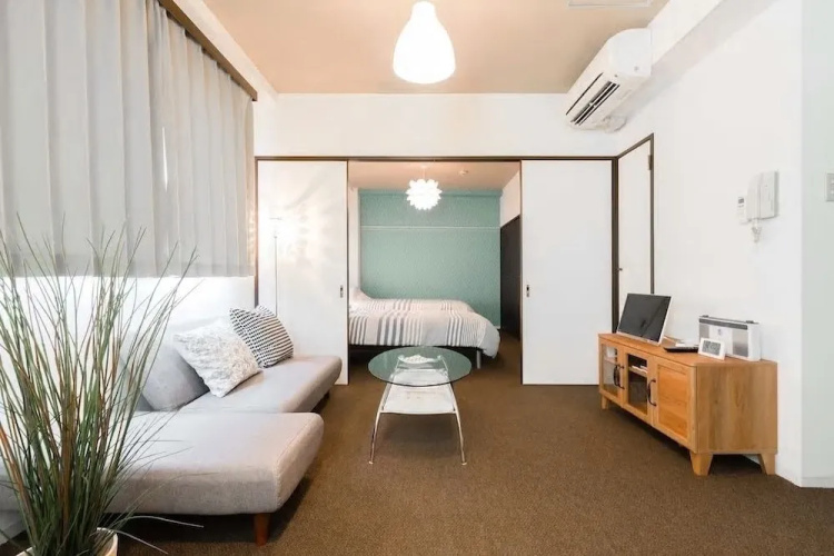 The Comfortable Top Floor 1001