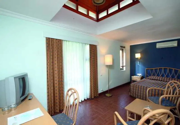Perre Art Hotel Resort & Spa