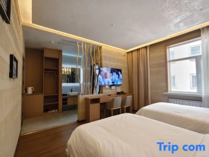 Premier Twin room